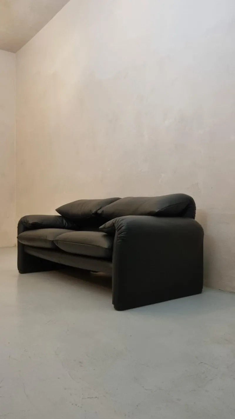 Sale Pamono Maralunga Sofa and Armchairs by Vico Magistretti for Cassina, 1973, Set of 3