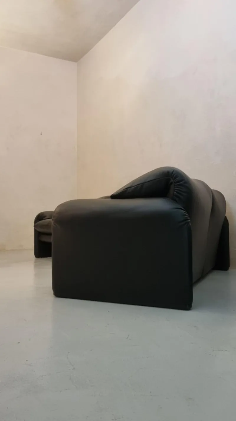 Sale Pamono Maralunga Sofa and Armchairs by Vico Magistretti for Cassina, 1973, Set of 3