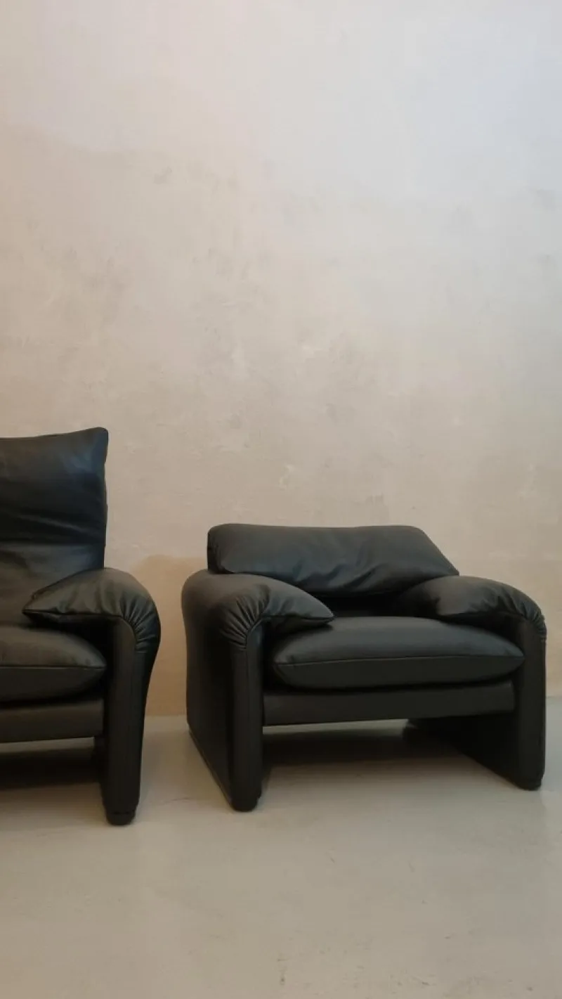Sale Pamono Maralunga Sofa and Armchairs by Vico Magistretti for Cassina, 1973, Set of 3
