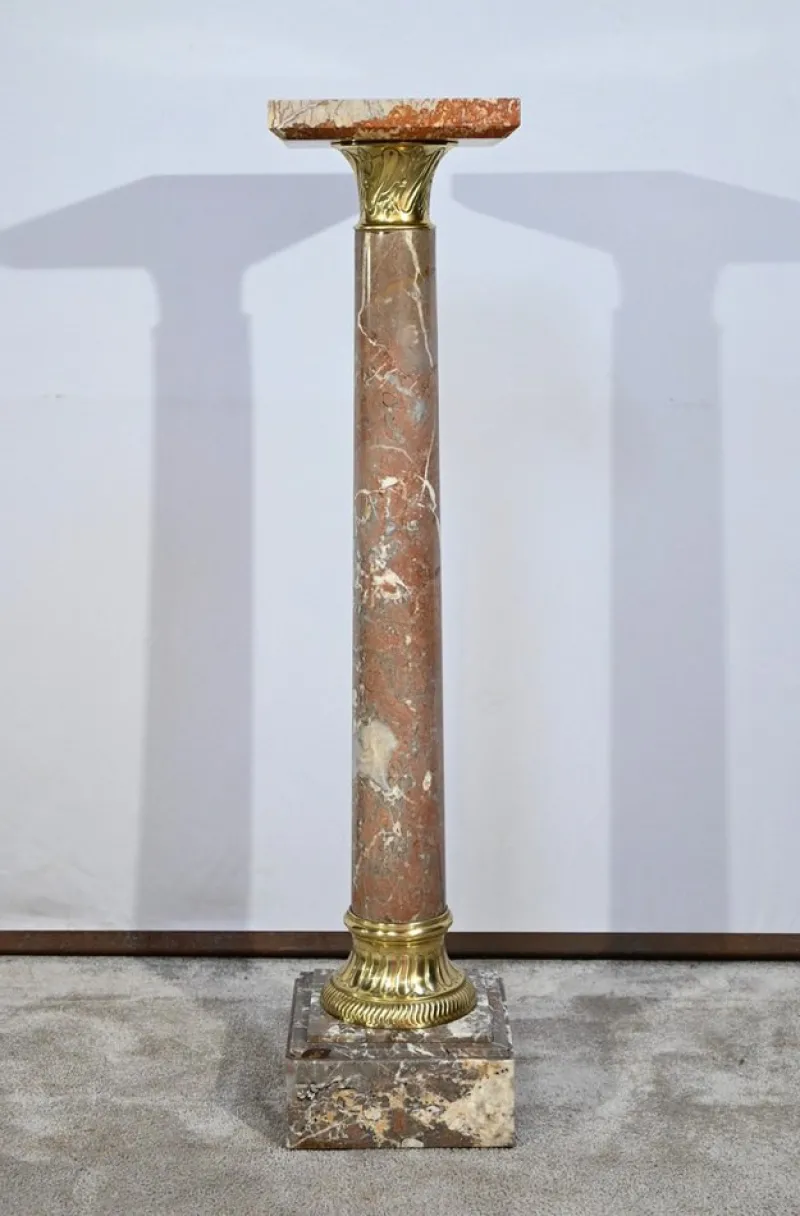 Hot Pamono Marble Column with Pivoting Tray, Late 19th Century