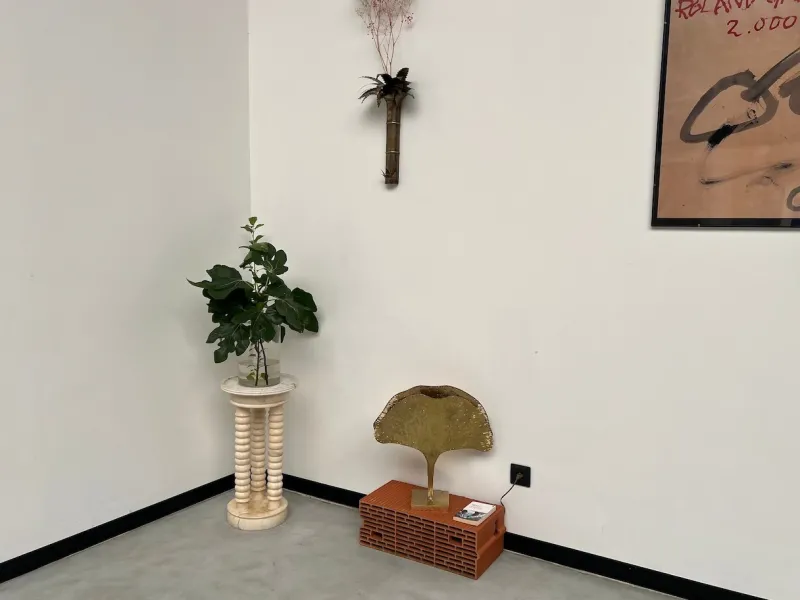 Pamono Marble Stand with 3 Columns, 1970> Pedestals And Columns
