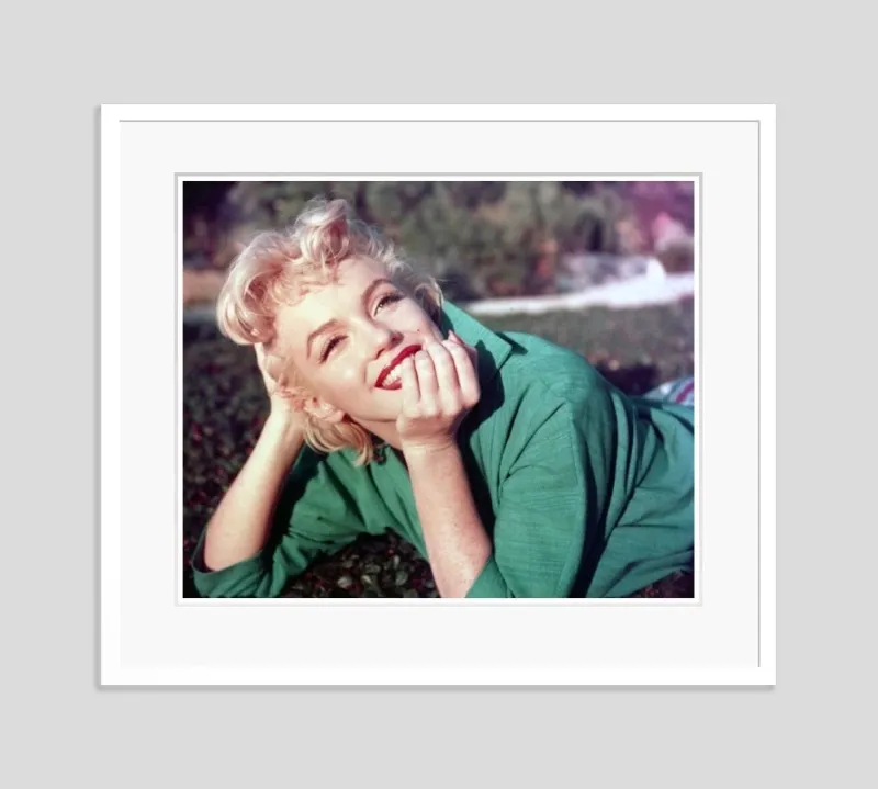Pamono Marilyn Monroe Portrait Framed in White by Baron> Mid-Century|Photography