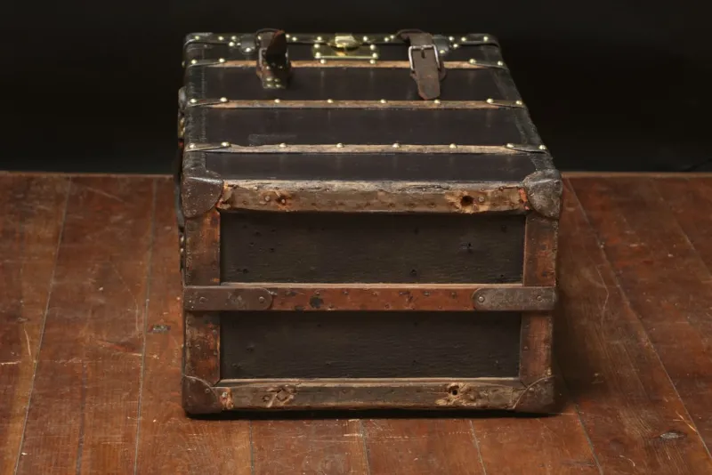 Pamono Marmotte Black Trunk from Louis Vuitton> Trunks Crates & Baskets