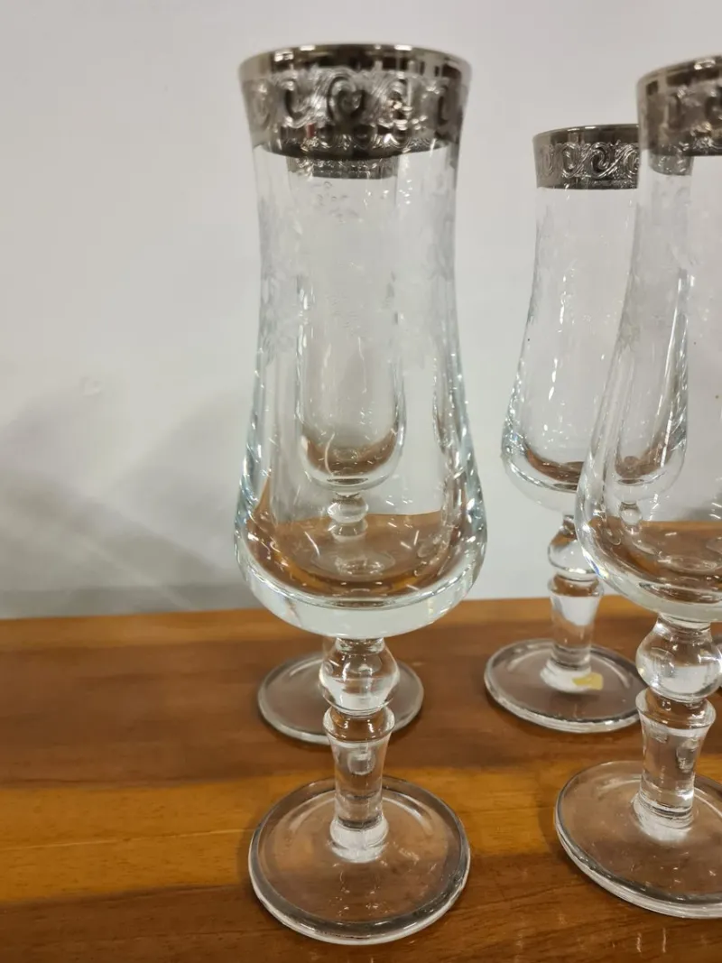 New Pamono Medici Glasses in Crystal and Platinum, Set of 24