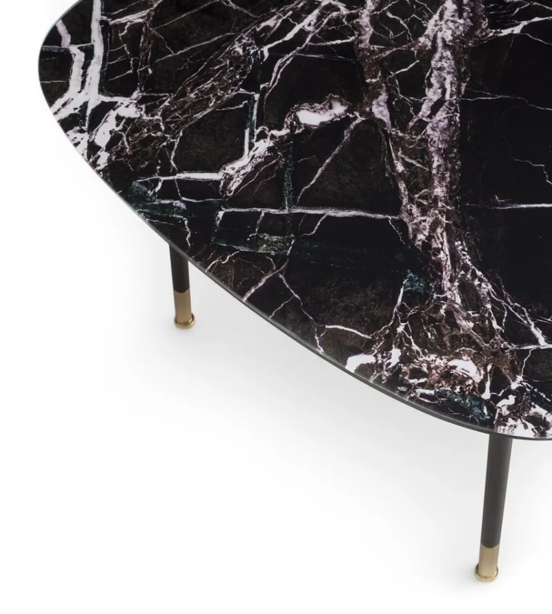Pamono Medium Pebble Coffee Table by Morica Design> Tables