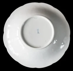 Pamono Meissen Gold and Floral Porcelain Plate><noscript><img width=