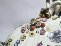 Best Pamono Meissen Porcelain Soup Bowl with Flower Decor, 1755