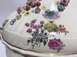 Best Pamono Meissen Porcelain Soup Bowl with Flower Decor, 1755