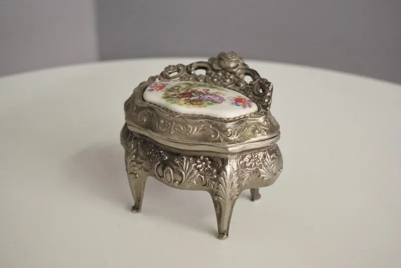 Pamono Metal Jewelry Box, 1950s> Trunks Crates & Baskets