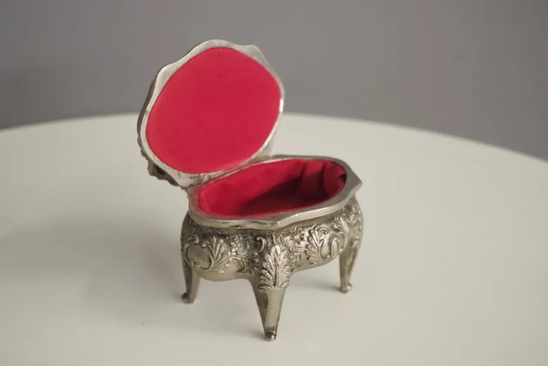 Pamono Metal Jewelry Box, 1950s> Trunks Crates & Baskets