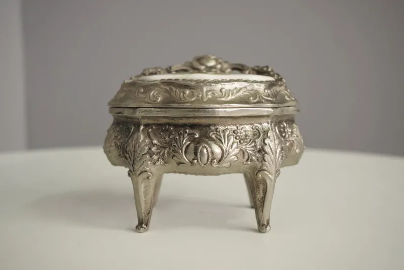 Pamono Metal Jewelry Box, 1950s> Trunks Crates & Baskets