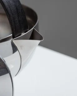 Hot Pamono Metal Teapot by Carsten Jørgensen for Bodum, 1980s