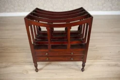 Pamono Mid 20th Century Walnut Magazine Rack, 1950s><noscript><img width=