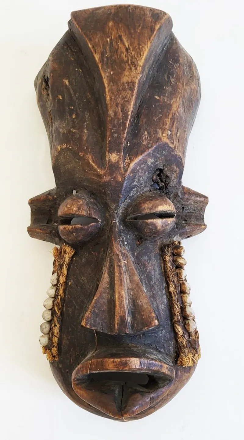 Hot Pamono Mid-Century African Mask, 1950s