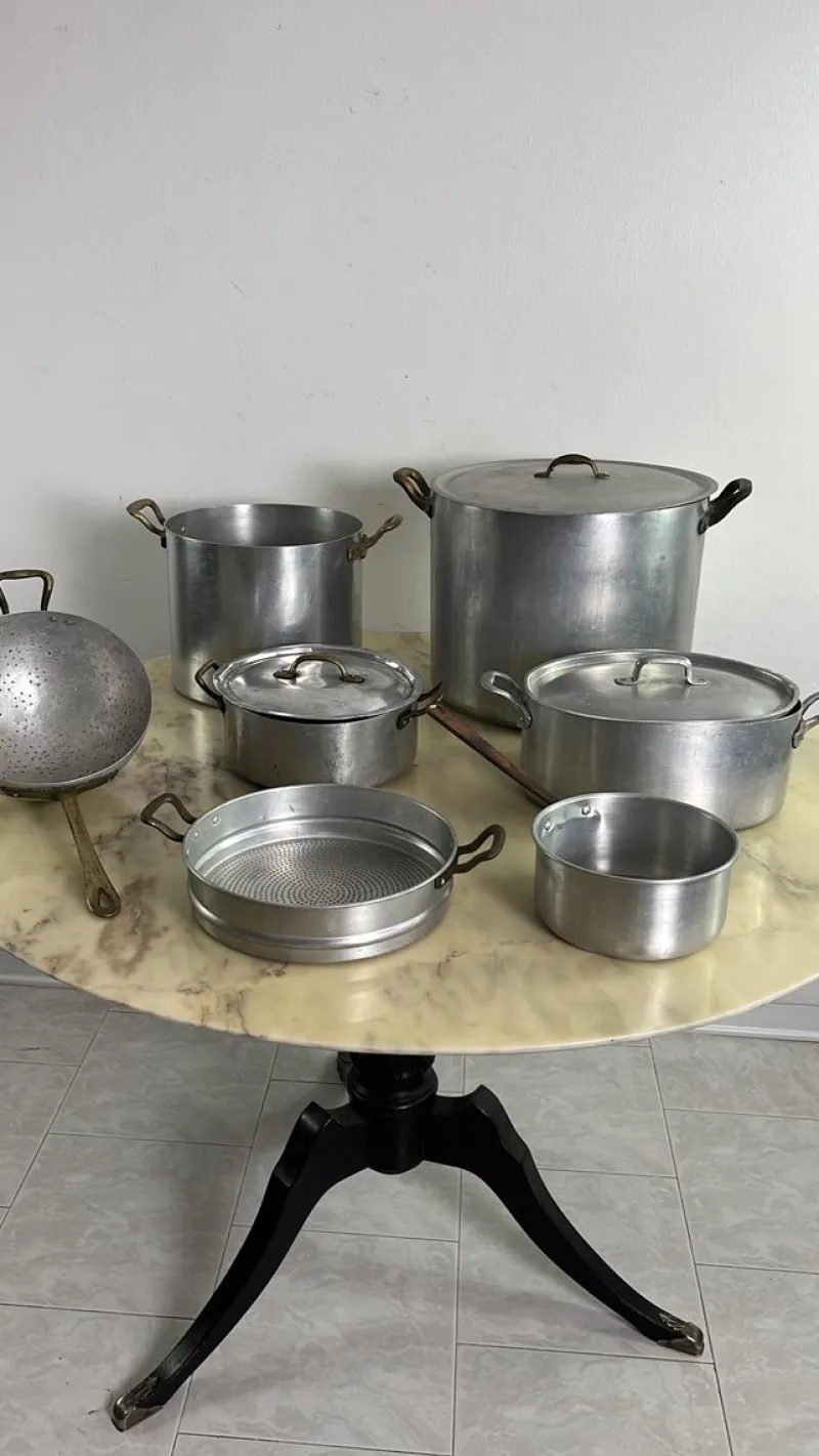 Pamono Mid-Century Aluminum and Copper Cooking Pots, 1930s, Set of 7> Cutlery & Serving Utensils