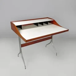 Sale Pamono Mid-Century American Modern Wood & Laminate Desk attributed to George Nelson for Herman Miller, 1960s