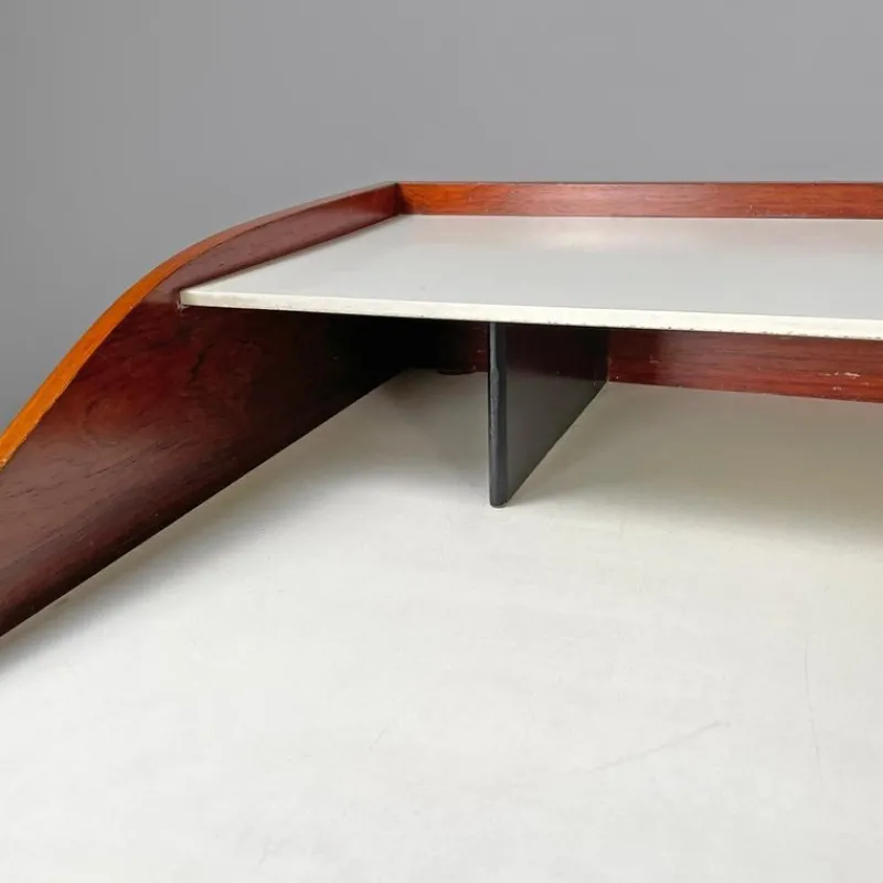 Sale Pamono Mid-Century American Modern Wood & Laminate Desk attributed to George Nelson for Herman Miller, 1960s