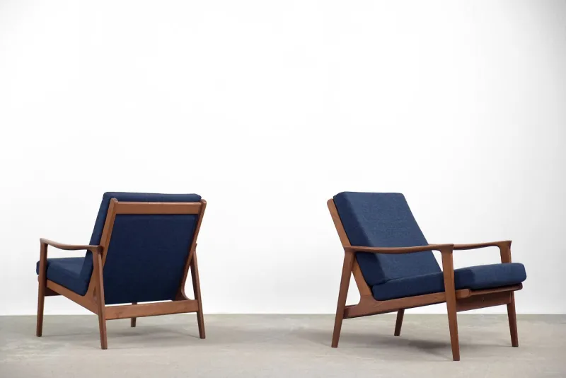 New Pamono Mid-Century Australian Modern Teak Sofa & Armchairs by Parker Furniture, 1950s, Set of 3