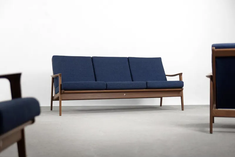 New Pamono Mid-Century Australian Modern Teak Sofa & Armchairs by Parker Furniture, 1950s, Set of 3