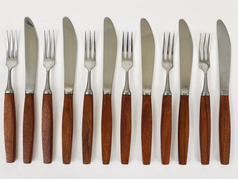 Pamono Mid-Century Austrian Boxed Cutlery from Amboss, 1950s, Set of 12> Cutlery & Serving Utensils