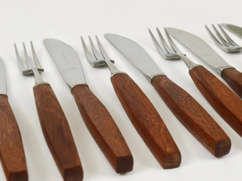 Pamono Mid-Century Austrian Boxed Cutlery from Amboss, 1950s, Set of 12> Cutlery & Serving Utensils
