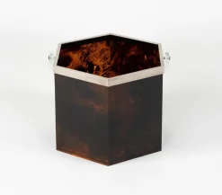 Pamono Mid-Century Basket in Tortoiseshell Acrylic Glass in the style of Christian Dior Home, Italy, 1970s><noscript><img width=