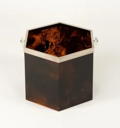 Pamono Mid-Century Basket in Tortoiseshell Acrylic Glass in the style of Christian Dior Home, Italy, 1970s><noscript><img width=