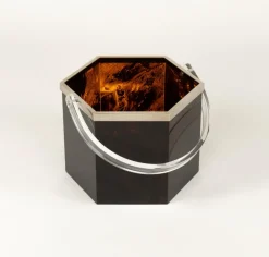 Pamono Mid-Century Basket in Tortoiseshell Acrylic Glass in the style of Christian Dior Home, Italy, 1970s><noscript><img width=