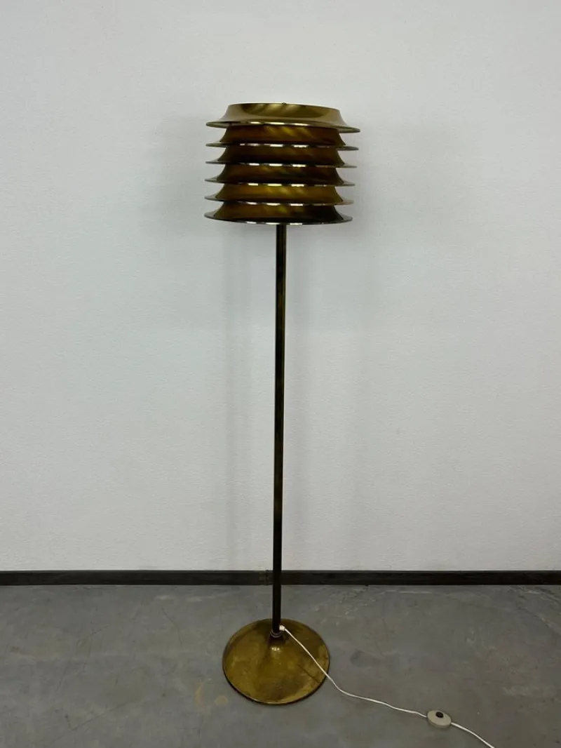 Pamono Mid-Century Brass Floor Lamp attributed to Kari Ruokonen for Lynx, Finland, 1950s> Floor Lamps
