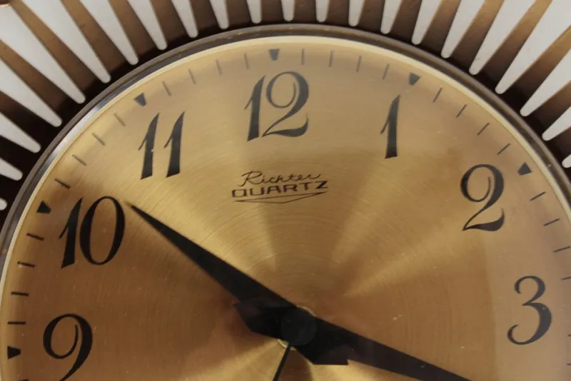 Pamono Mid-Century Brass Sunburst Wall Clock, 1960s> Clocks