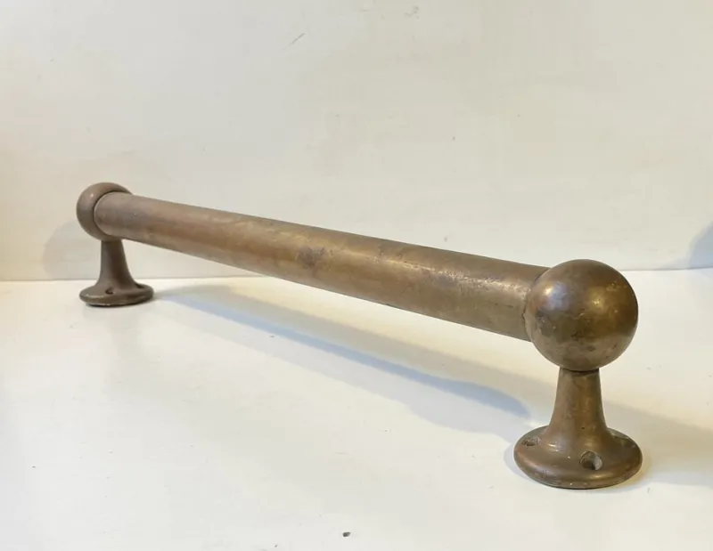 Pamono Mid-Century Brass Towel Rack, 1950s> Architectural Elements