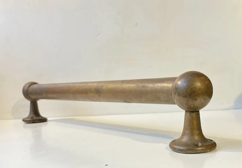 Pamono Mid-Century Brass Towel Rack, 1950s> Architectural Elements