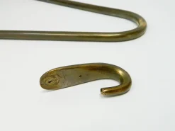 Pamono Mid-Century Brass Wall Newspaper Holder with Mounting Hook by Carl Auböck for Werkstätte Carl Auböck, Set of 2><noscript><img width=