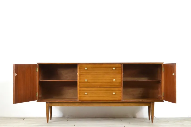 Pamono Mid-Century British Walnut and Brass Sideboard from Wrighton, 1960s> Sideboards & Buffets