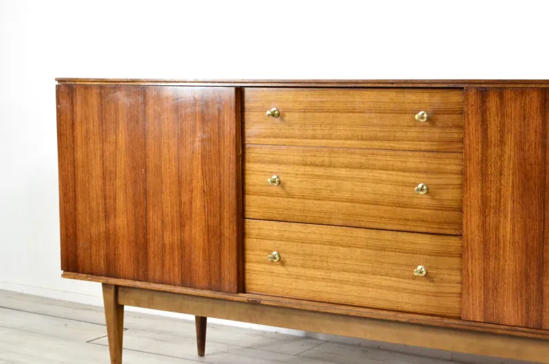 Pamono Mid-Century British Walnut and Brass Sideboard from Wrighton, 1960s> Sideboards & Buffets