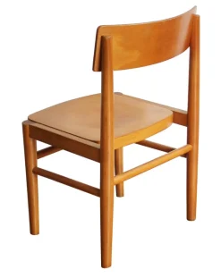 Pamono Mid-Century Children's Chair from Ton, 1960s><noscript><img width=
