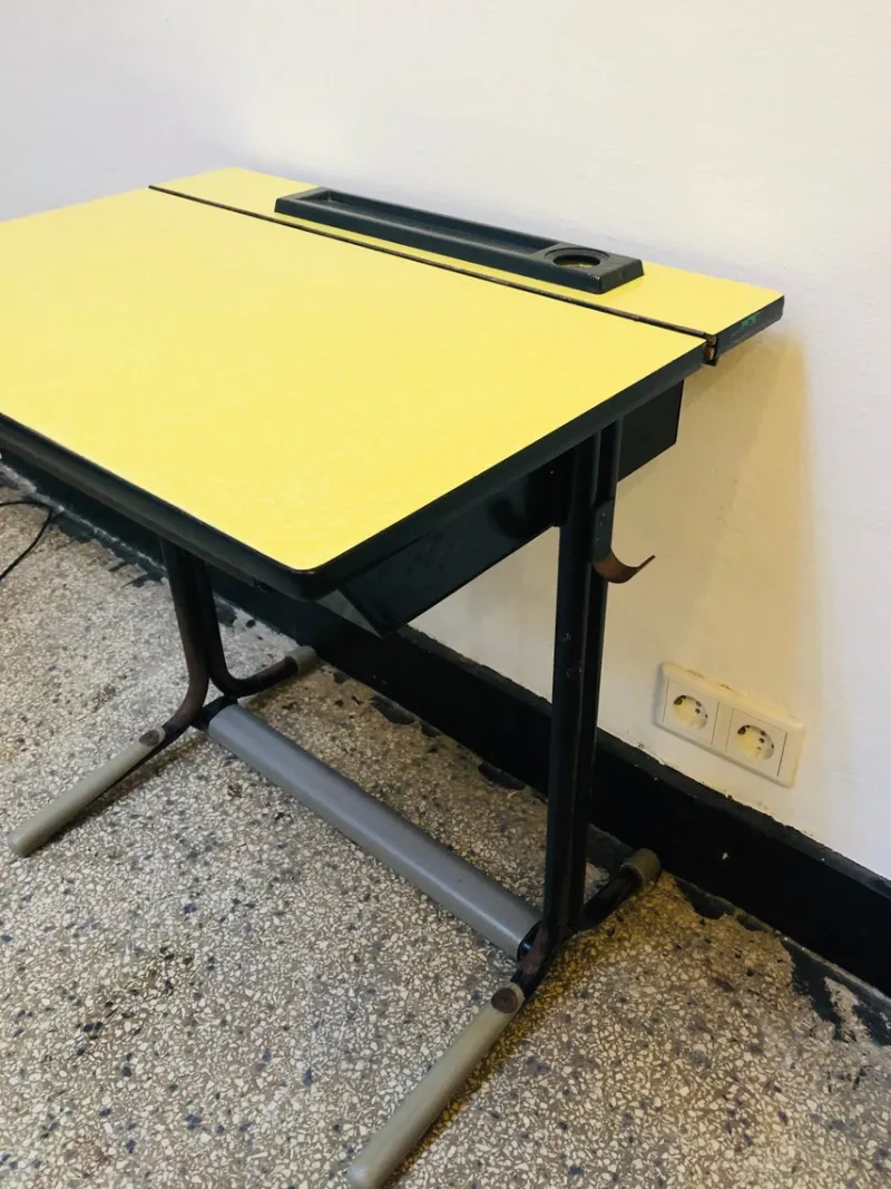 Pamono Mid-Century Childrens Desk, 1950s
