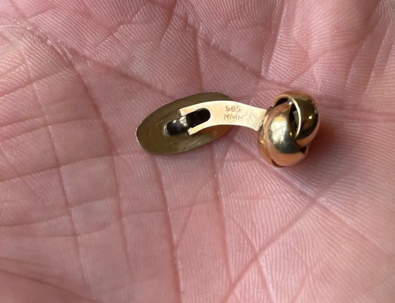 Pamono Mid-Century Cufflinks in Knotted 14 Carat Yellow Gold, 1960s, Set of 2> Cufflinks