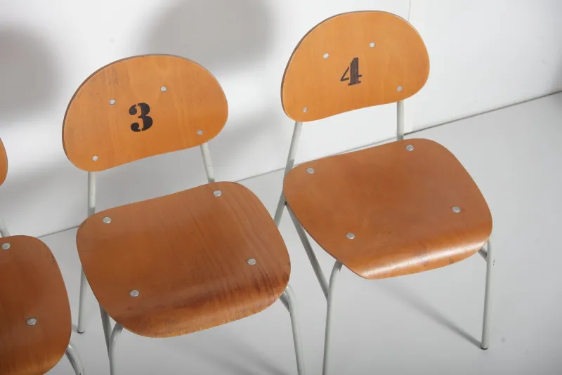 Pamono Mid-Century Czechoslovakian Kids School Chairs, Set of 4, 1970s> Children's Chairs