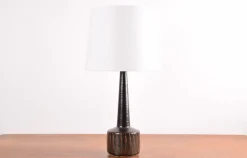 Pamono Mid-Century Danish Brown Glazed and Striped Ceramic Table Lamp from Palshus, 1960s> Table Lamps