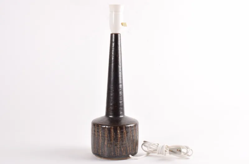 Pamono Mid-Century Danish Brown Glazed and Striped Ceramic Table Lamp from Palshus, 1960s> Table Lamps
