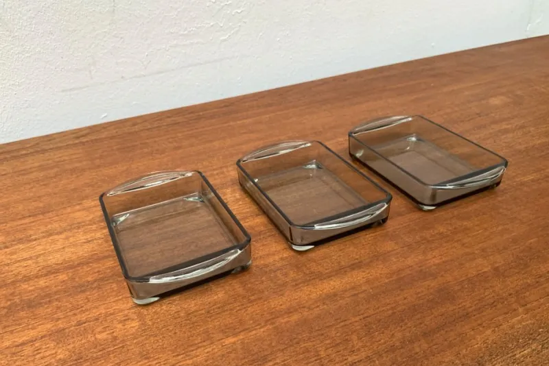 Online Pamono Mid-Century Danish Cabaret Glass Trays from Holmegaard, 1960s, Set of 3