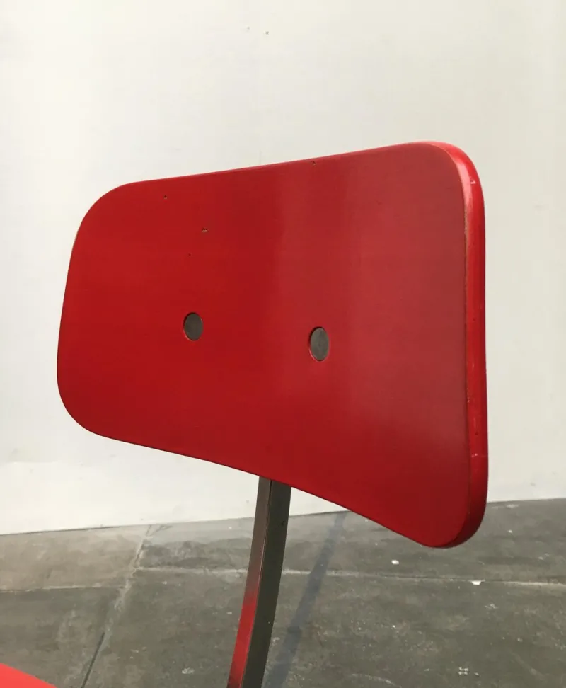 Pamono Mid-Century Danish Children's Swivel Chair by Jørgen Rasmussen for Kevi> Children's Chairs
