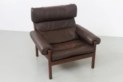 Sale Pamono Mid-Century Danish Leather Lounge Chair in the style of Norell, 1960s
