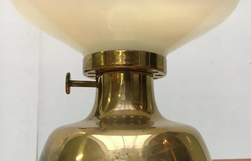 Pamono Mid-Century Danish Model Petronella Oil Table Lamp by Henning Koppel for Louis Poulsen, 1960s> Candleholders