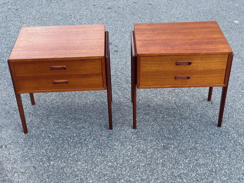 Hot Pamono Mid-Century Danish Nightstands from Ølholm Møbler, 1964, Set of 2