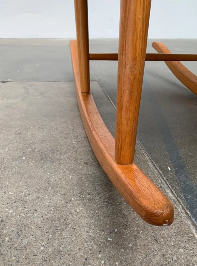 Pamono Mid-Century Danish Rocking Chair> Rocking Chairs