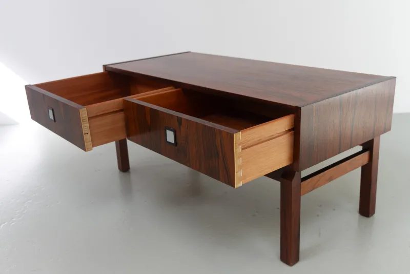 Sale Pamono Mid-Century Danish Rosewood Chest of Drawers, 1960s