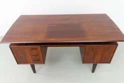 Sale Pamono Mid-Century Danish Rosewood Freestanding Desk with Floating Top, 1960s