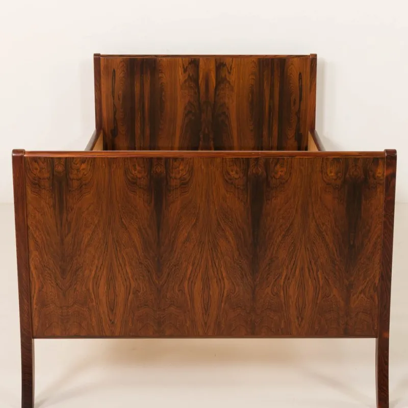 Pamono Mid-Century Danish Rosewood Daybed by A. J. Iversen, 1960s> Daybeds & Chaises Lounges